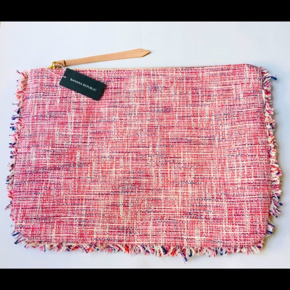 Banana Republic clutch